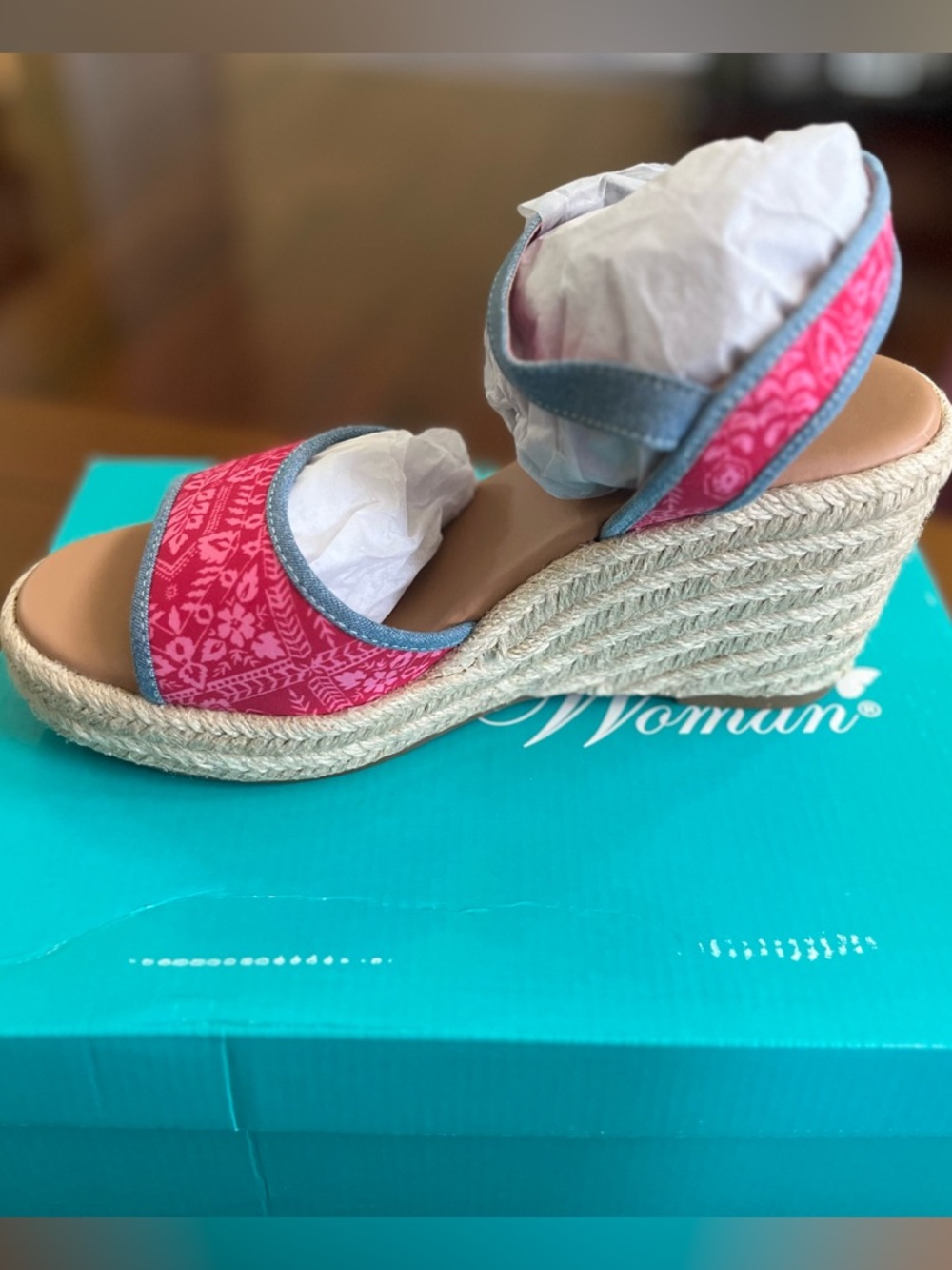 Pink Patterned Espadrille Wedge Sandals
NWT Pioneer Woman/ Wallpaper Print
